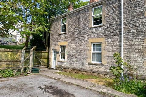 2 bedroom semi-detached house to rent, Cowl Street , Shepton Mallet ,