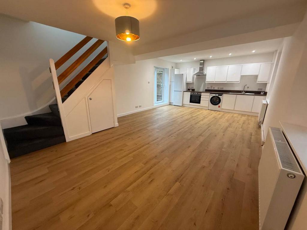 Lounge/kitchen