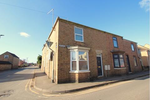 2 bedroom end of terrace house for sale, Eastgate, Whittlesey PE7