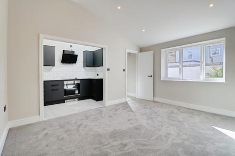 undefined, Milton Close, Southend-on-sea, SS2