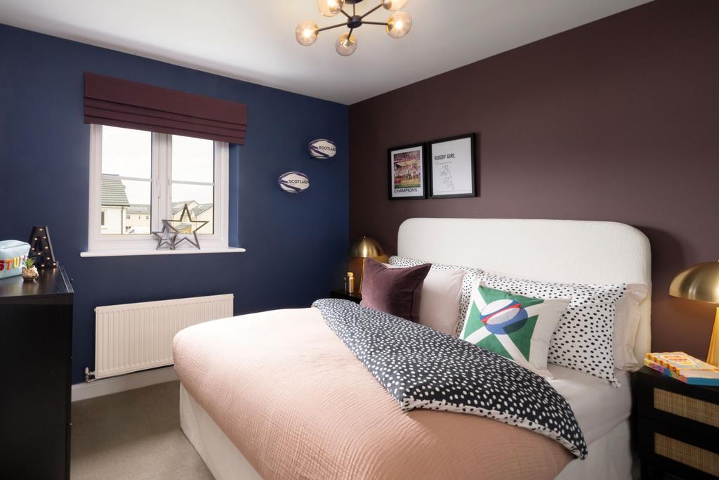 Crombie bed 4