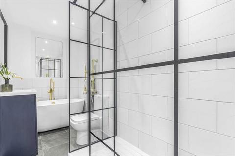 2 bedroom flat to rent, Cumberland Street, London SW1V