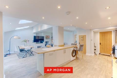 3 bedroom semi-detached house for sale, Longmore Road, Solihull B90