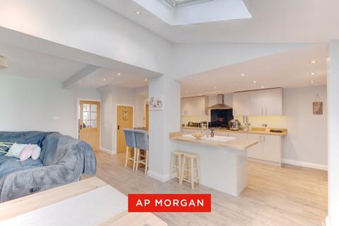 3 bedroom semi-detached house for sale, Longmore Road, Solihull B90