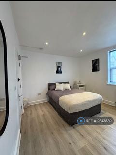 1 bedroom in a house share to rent, Hood Street, Northampton, NN1