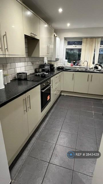 Communal Kitchen
