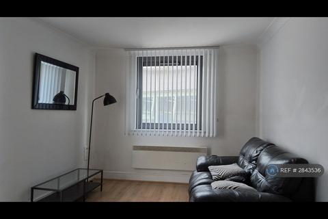 2 bedroom flat to rent, Francis Road, Birmingham, B16