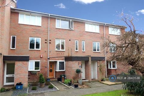 Engadine Close, Croydon, CR0