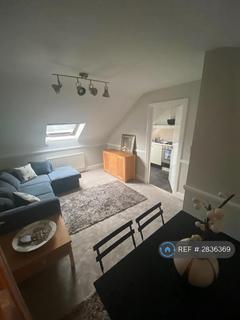 1 bedroom flat to rent, Gilbey Road, London, SW17