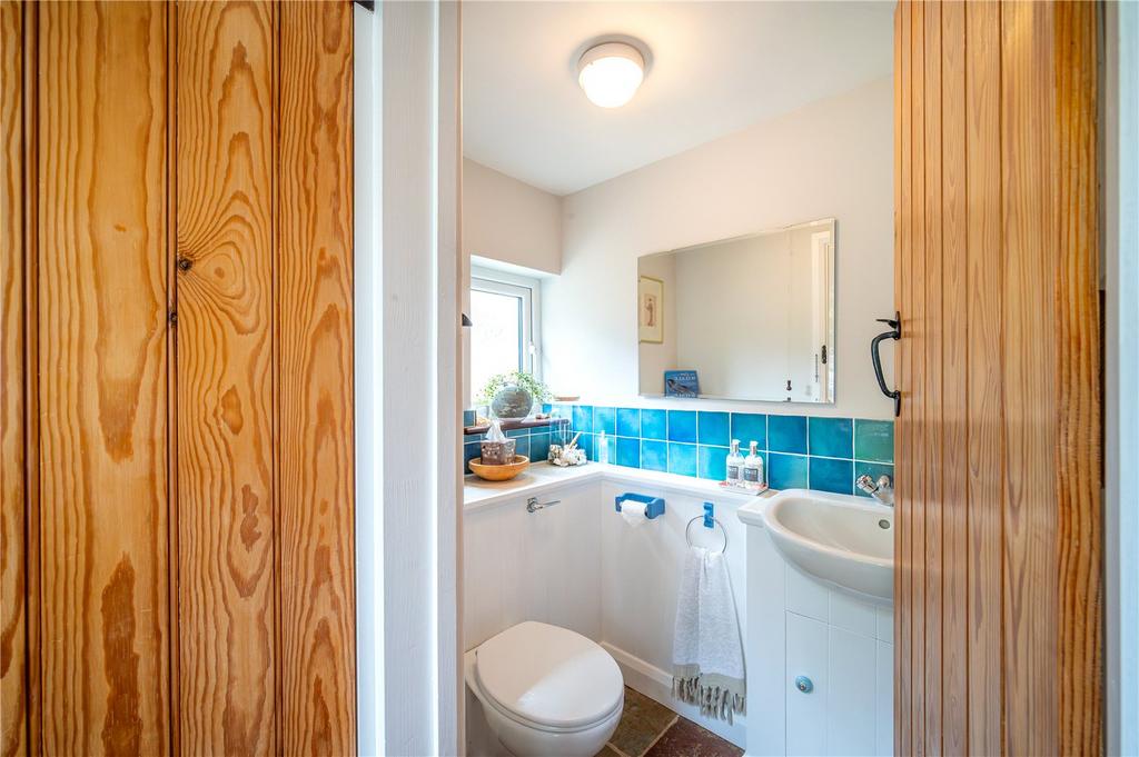 Cloakroom 1