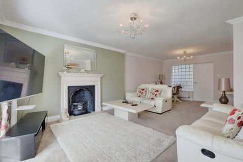 3 bedroom detached house for sale, Netherfield, Benfleet, SS7