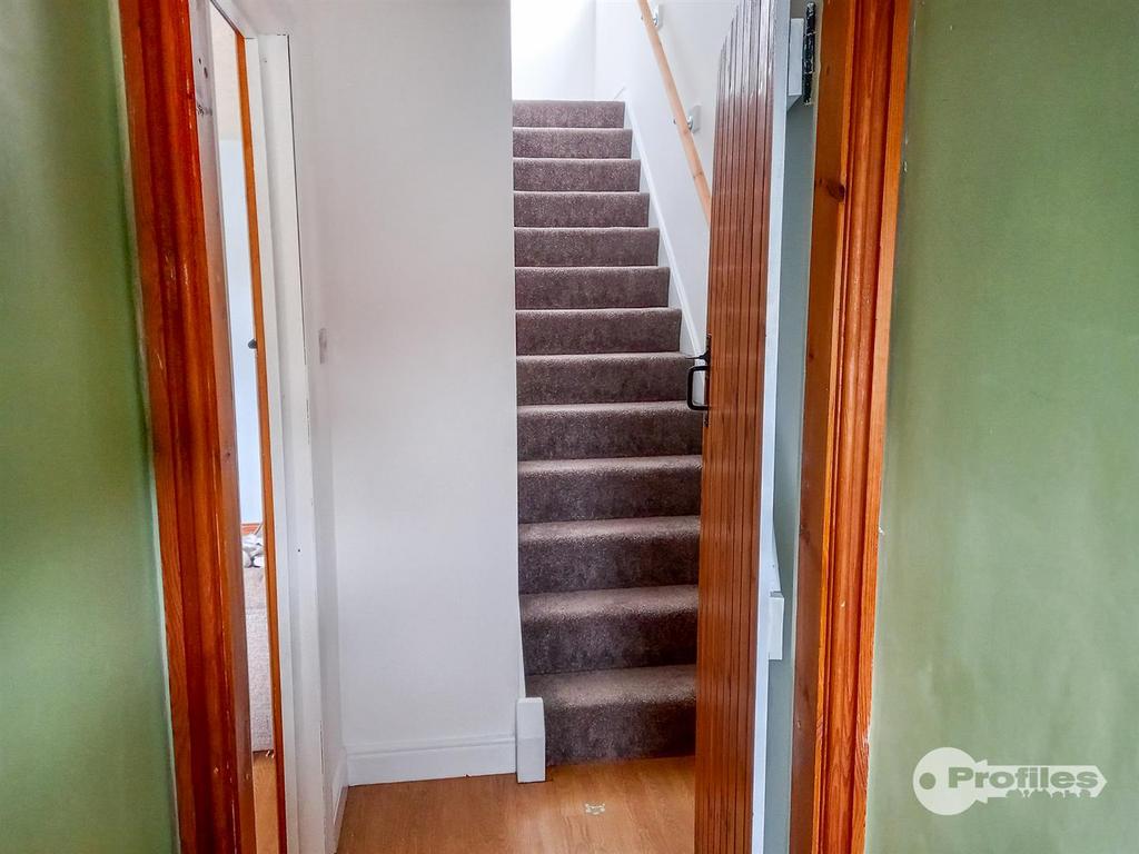 Stairs2.jpg
