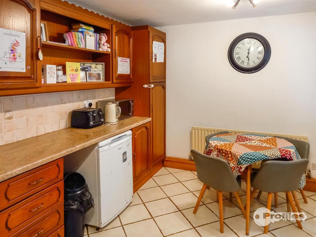 Kitchen x.jpg