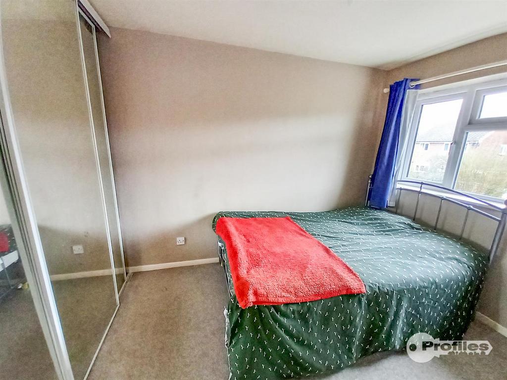 BED1 A.jpg