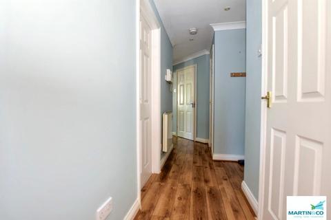 2 bedroom apartment for sale, Queens Park Court, Hinckley