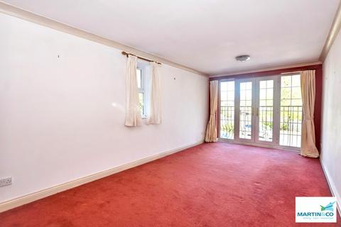 2 bedroom apartment for sale, Queens Park Court, Hinckley