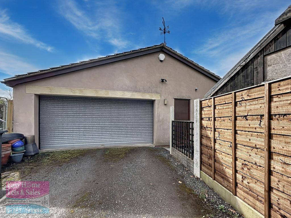 Double Garage