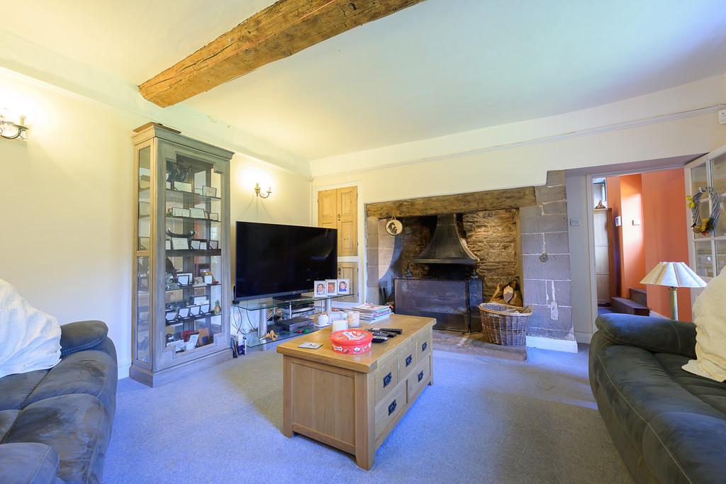 Brelston Court-40