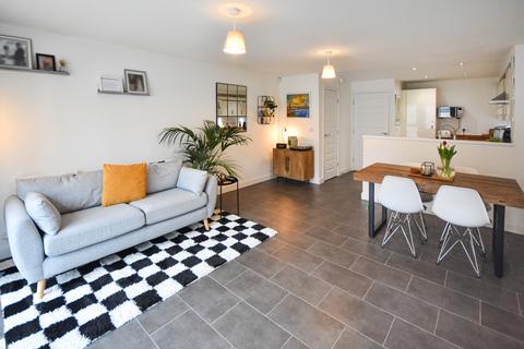 4 bedroom semi-detached house for sale, Maygreen Avenue, Cotgrave