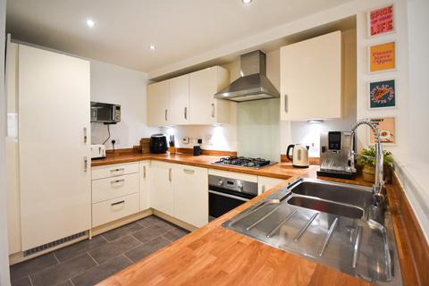 4 bedroom semi-detached house for sale, Maygreen Avenue, Cotgrave