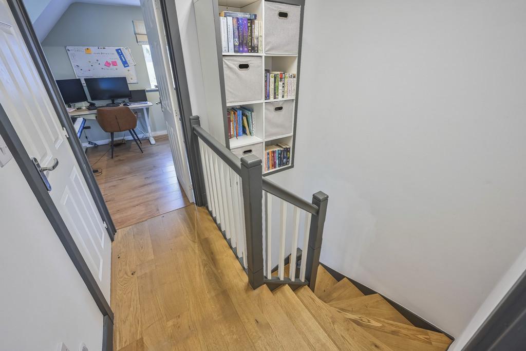 2nd floor landing