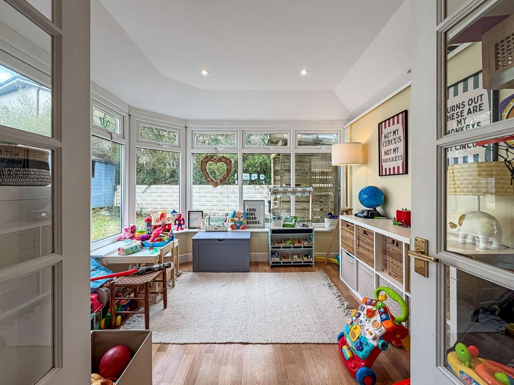 Summer/Play Room