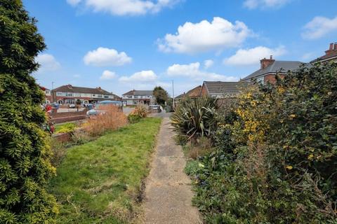 3 bedroom end of terrace house for sale, FISHER PLACE, CLEETHORPES