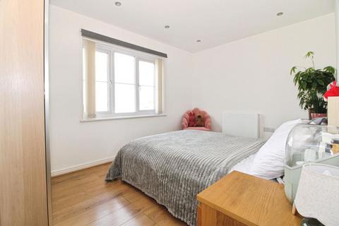 2 bedroom apartment for sale, Brickyard Court, Brickyard Road, Aldridge, WS9 8SY