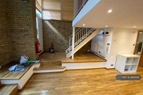 undefined, Shelford Place, London, N16