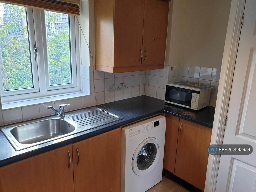 Kitchen 3 Of 3