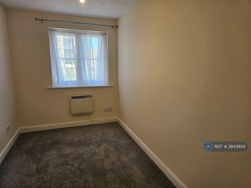 Single Bedroom