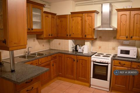 undefined, Broadway, Pontypridd, CF37
