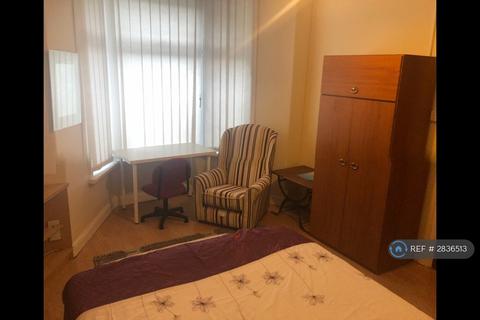 undefined, Broadway, Pontypridd, CF37