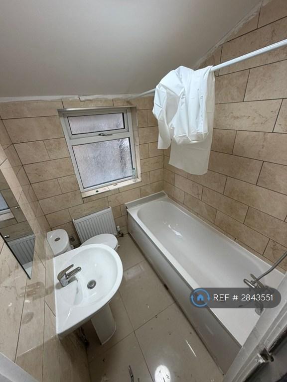 Upstairs Bathroom
