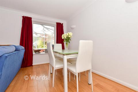 4 bedroom detached house for sale, Fenton Court, Deal CT14