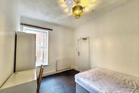undefined, Tennyson Road, Southampton, SO17