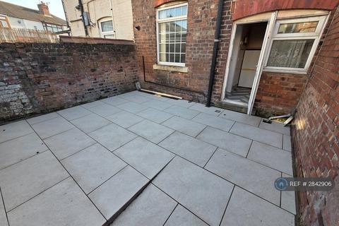 undefined, Fifth Avenue, Liverpool, L9