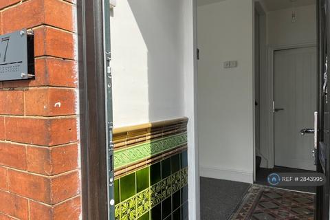 undefined, Newcastle St, Swindon, SN1