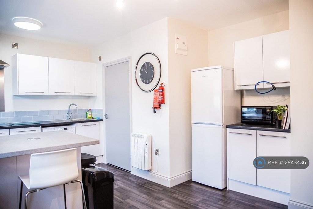 Kitchen / Living