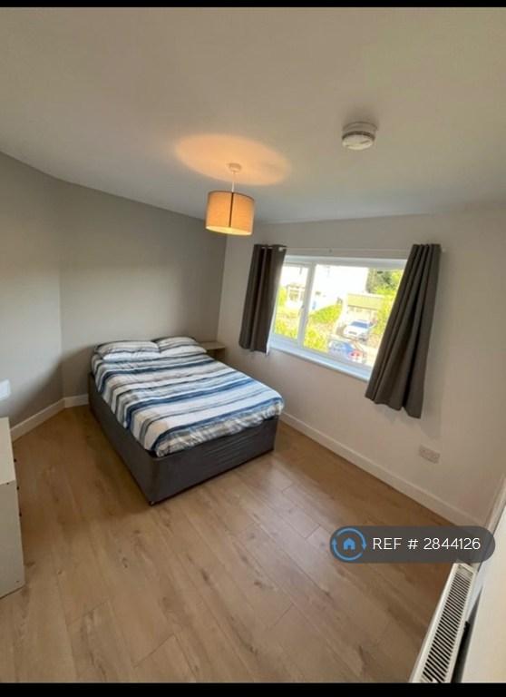 Room 4
