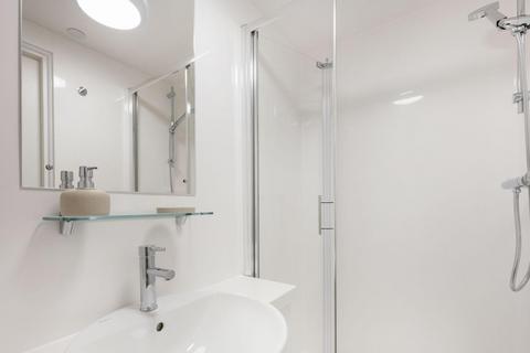 1 bedroom in a flat share to rent, St James Boulevard, Newcastle Upon Tyne NE4