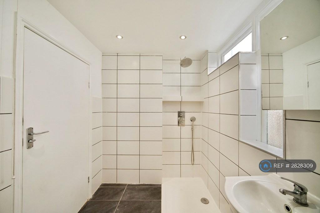 Ground Floor Bathroom
