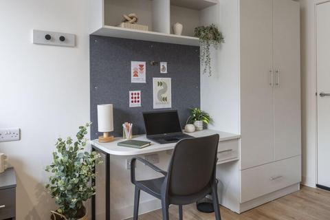 Studio to rent, St James Boulevard, Newcastle Upon Tyne NE4