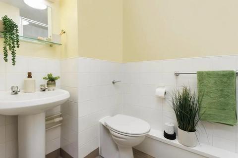 1 bedroom in a flat share to rent, Curzon Street, Nottingham NG3