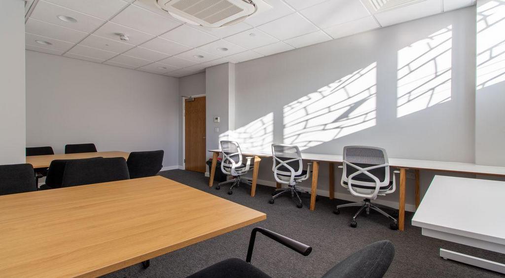 Apartment in Sheffield, City Centre, South Yorkshire - More