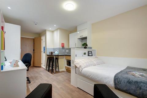 undefined, Dean Street, Bangor LL57