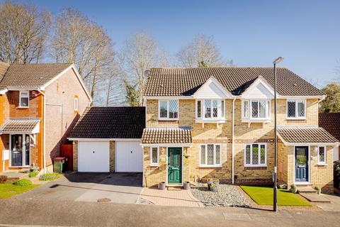 undefined, Golding Close, Maidenbower, RH10