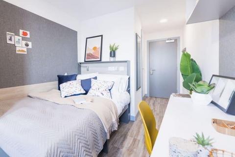 1 bedroom in a flat share to rent, Lancaster Street, Birmingham B4