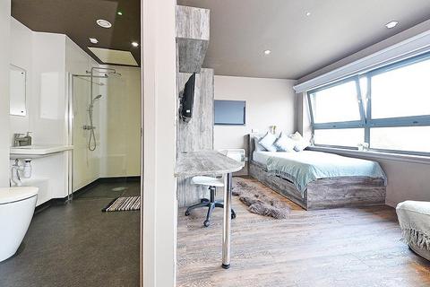 1 bedroom in a flat share to rent, Johnston Street, Dundee DD1