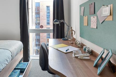 Studio to rent, Bramall Lane, Sheffield S2